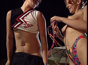 Cheerleader, Uima-allas