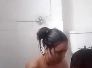 Bañando, Indio